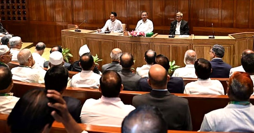 স্পিকার-ডেপুটি স্পিকার বাছাইয়ে প্রধানমন্ত্রীকে দায়িত্ব দিল সরকারি দল